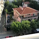 City Star - Penthouse Next To Atatuerk House And With View To Castles