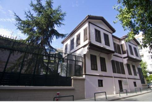 City Star - Penthouse Next To Atatuerk House And With View To Castles Apartment